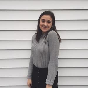 Meet your Posher, Cassandra